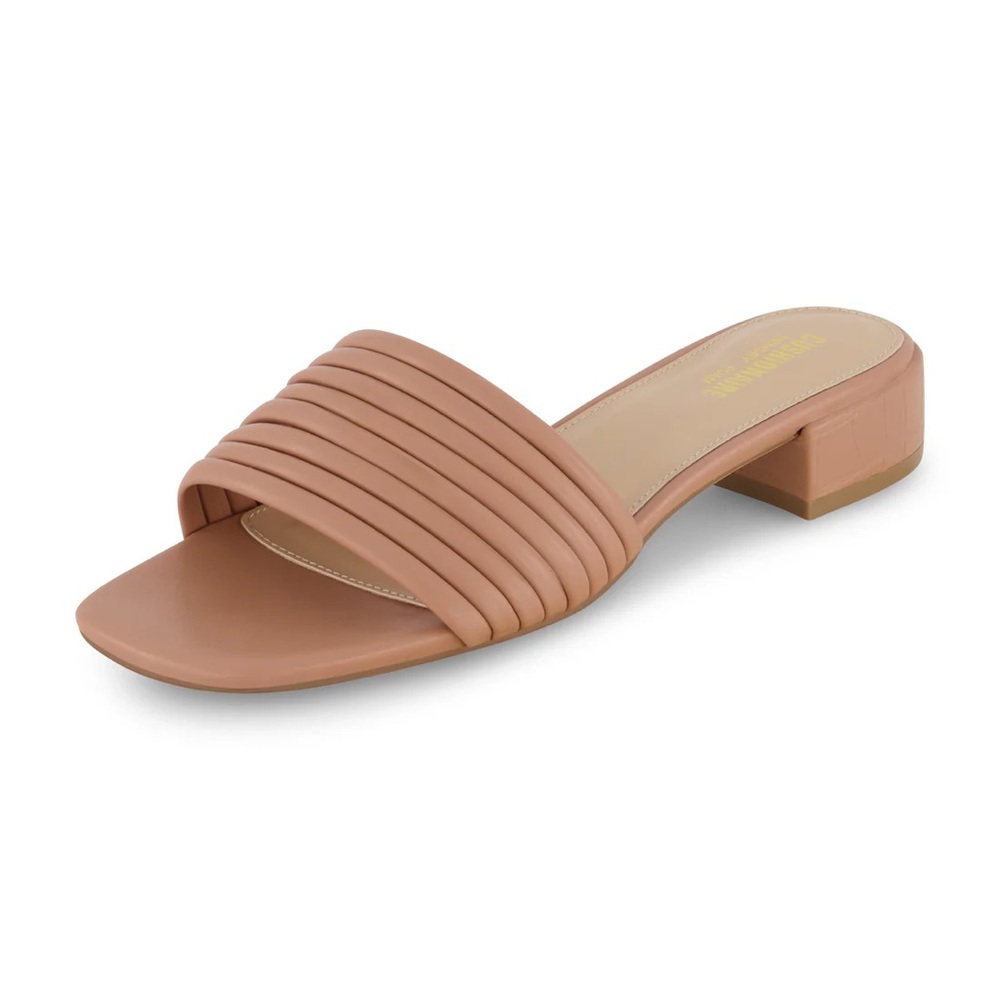 CUSHIONAIRE Nino Strappy Block Heeled Sandal
